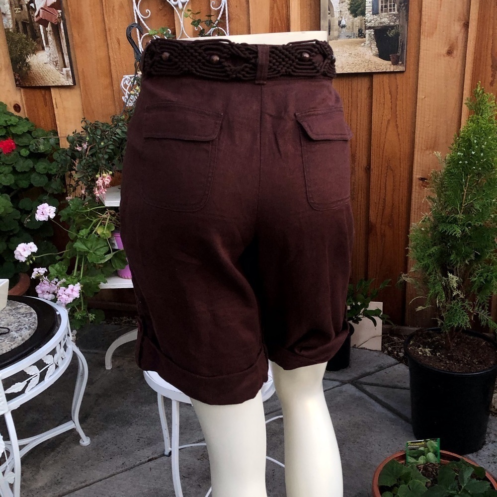 Linen Bermuda shorts with Crochet belt - Picture 5 of 12
